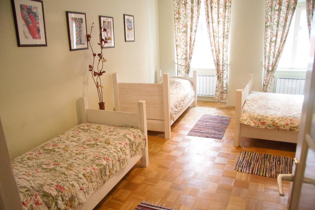 Bascarsija Apartments & Rooms Μαριμπόρ Δωμάτιο φωτογραφία