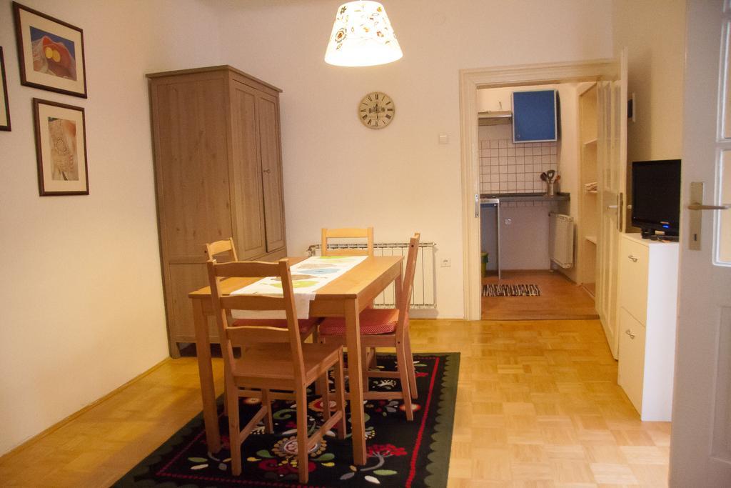 Bascarsija Apartments & Rooms Μαριμπόρ Δωμάτιο φωτογραφία